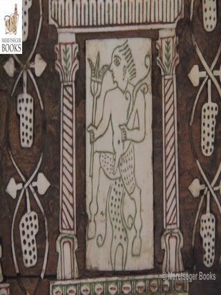 Qustul-Decorated chest-018