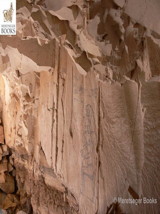 DelB-Tomb with erotic graffiti-014