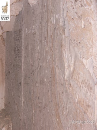 DelB-Tomb with erotic graffiti-019