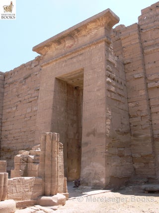 Medinet Habu-Ptolemaic Gate-002