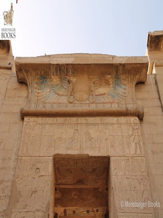 Medinet Habu-Ptolemaic Gate-010