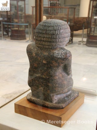 Statue with first 3 Horus names of 2nd dyn-002