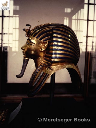 Tutankhamen-Mask-002