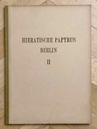 Hieratische Papyrus aus den K&ouml;niglichen Museen zu Berlin. Band I: Rituale f&uuml;r den Kultus des Amon und f&uuml;r den Kultus der Mut. Band II: Hymnen an verschiedene G&ouml;tter. Zusatzkapitel zum Totenbuch. Band III: Schriftst&uuml;cke der VI. dynastie aus Elephantine. Zauberspr&uuml;che f&uuml;r Mutter und Kind. Ostraka. Band IV: Literarische Texte des Mittleren Reiches. I: Die Klagen des Bauern. Band V: Literarische Texte des Mittleren Reiches. II: Die Erz&auml;hlung des Sinuhe und die Hirtengeschichte (complete set)[newline]M0003b-09.jpeg