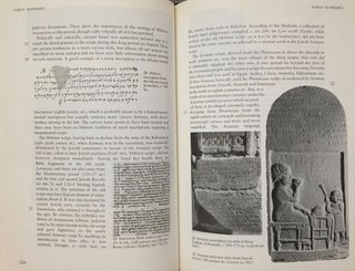Reading the past. Ancient writing from cuneiform to the alphabet. Compilation of 6 books: 1) Cuneiform 2) Egyptian Hieroglyphs 3) Linear B 4) The Early Alphabet 5) Greek Inscriptions 6) Etruscan[newline]M0008-35.jpg