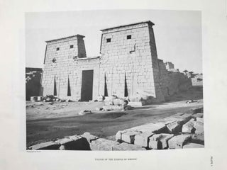 Temple of Khonsu. Vol. I: Scenes of King Herihor in the court. Vol. II: Scenes and inscriptions in the court and the first hypostyle hall (complete set)[newline]M0018e-03.jpeg