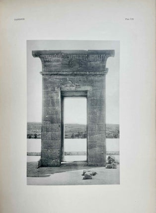 The temple of Dendur[newline]M0161c-07.jpeg