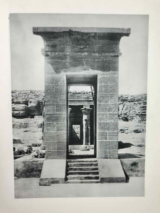 The temple of Dendur[newline]M0161e-11.jpeg