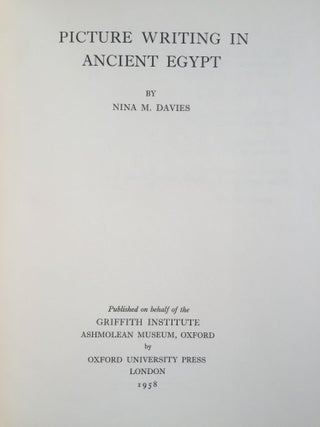 Picture writing in Ancient Egypt[newline]M0400b-01.jpg