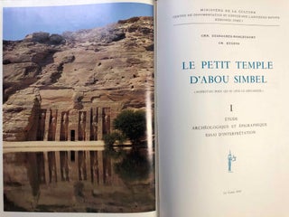 Le petit temple d'Abou Simbel, vol. 1: Etude archéologique et épigraphique, essai d'interprétation. Vol. 2: Planches (complete set)[newline]M0452a-02.jpg