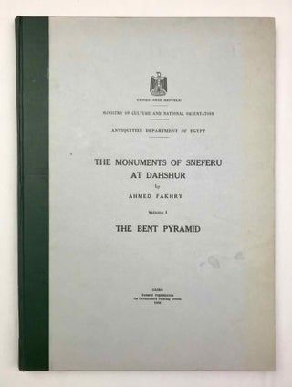 The monuments of Sneferu at Dahshur. Vol. I: The bent pyramid. Vol. II: The valley temple. Part I: The temple reliefs. Part II: The finds (complete set of 3 volumes)[newline]M0558j-02.jpeg