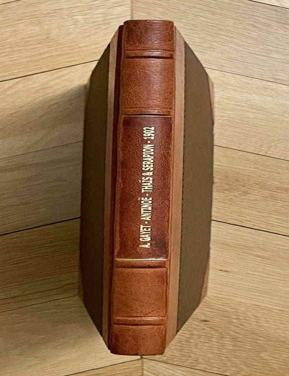Item #M0657b Antino&euml; et les s&eacute;pultures de Tha&iuml;s et S&eacute;rapion. GAYET Albert Jean.[newline]M0657b-00.jpeg