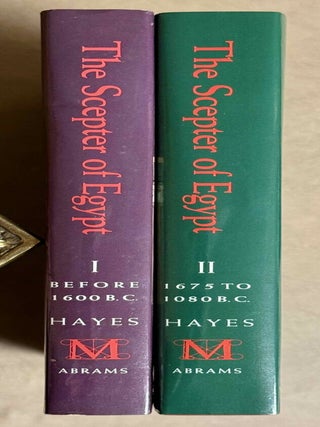 The scepter of Egypt. Vol. I: From the Earliest Times to the End of the Middle Kingdom. Vol. II: The Hyksos Period and the New Kingdom (1675&ndash;1080 B.C.) (complete set)[newline]M0771e-01.jpeg