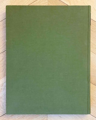 La pyramide à degrés. Tome IV: Inscriptions gravées sur les vases. Fasc. 1: Planches. Fasc. 2: Texte. Tome V: Inscriptions à l'encre sur les vases. 2 volumes.