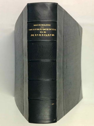 Item #M10305 Instruments de musique (Catalogue G&eacute;n&eacute;ral du Mus&eacute;e du Caire, Nos 69201-69852)....[newline]M10305-00.jpeg