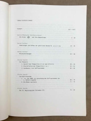 Edfu. Studien zu Ikonographie, Textgestaltung, Schriftsystem, Grammatik und Baugeschichte.[newline]M10581b-02.jpeg