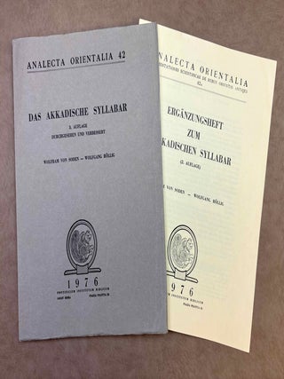 Item #M10719b Das akkadische Syllabar. [with:] Erg&auml;nzungsheft zum akkadischen Syllabar. SODEN...[newline]M10719b-00.jpeg