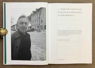 "Denn das eigentliche Studium der Menschheit ist der Mensch." Beiträge aus der ägyptologie, der Geschichtswissenschaft, der Koptologie, der Kunstgeschichte, der Linguistik, der Medizin und ihrer Geschichte, der Musikwissenschaft, der Philosophie, der Politikwissenschaft, der Provenienzforschung und der Rechtsgeschichte zu Ehren Alfred Grimms anläßlich seines 65. Geburtstags.t