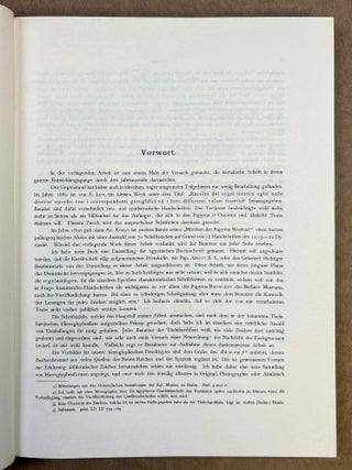 Hieratische Pal&auml;ographie. Die altaegyptische Buchschrift in ihrer Entwicklung von der f&uuml;nften Dynastie bis zur r&ouml;mischen Zeit. Band I, II & III (complete set) + Erg&auml;nzungsheft zu Band I und Band II.[newline]M1120o-02.jpeg