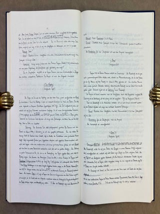 Hieratische Pal&auml;ographie. Die altaegyptische Buchschrift in ihrer Entwicklung von der f&uuml;nften Dynastie bis zur r&ouml;mischen Zeit. Band I, II & III (complete set) + Erg&auml;nzungsheft zu Band I und Band II.[newline]M1120o-17.jpeg