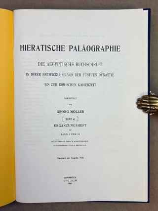 Hieratische Pal&auml;ographie. Die altaegyptische Buchschrift in ihrer Entwicklung von der f&uuml;nften Dynastie bis zur r&ouml;mischen Zeit. Band I, II & III (complete set) + Erg&auml;nzungsheft zu Band I und Band II.[newline]M1120o-21.jpeg