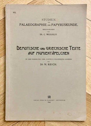 Item #M11927 Demotische und griechische Texte auf Mumientäfelchen in der Sammlung der Papyrus...
