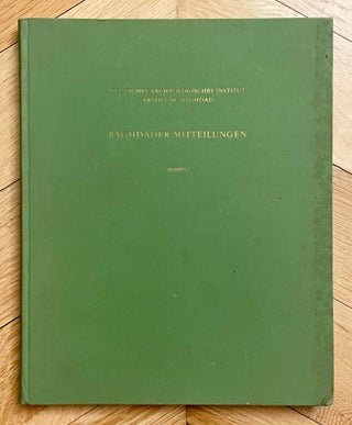 Item #M12474 Texte aus dem Res-Heiligtum in Uruk-Warka. DIJK Jouke, van