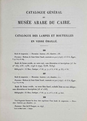 Catalogue général du Musée arabe du Caire. Lampes et bouteilles en verre émaillé.