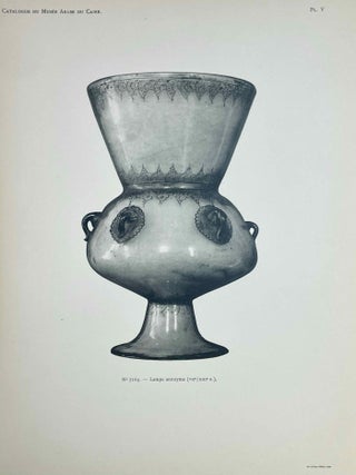 Catalogue g&eacute;n&eacute;ral du Mus&eacute;e arabe du Caire. Lampes et bouteilles en verre &eacute;maill&eacute;.[newline]M12690-07.jpeg