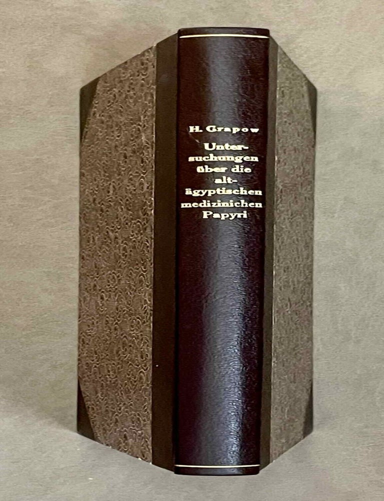 Item #M1292a Untersuchungen &uuml;ber die alt&auml;gyptischen medizinischen Papyri. Teil I & II (complete set). GRAPOW Hermann.[newline]M1292a-00.jpeg
