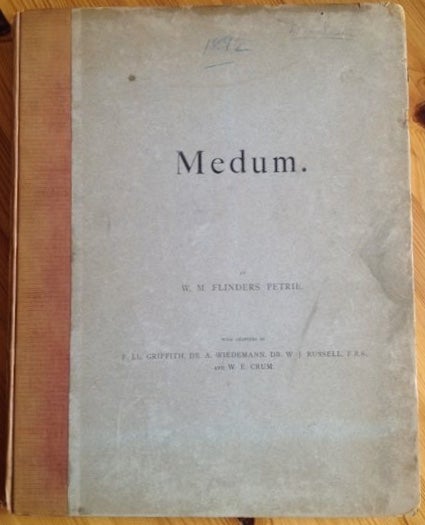 Item #M1293 Medum. PETRIE William M. Flinders.[newline]M1293.jpg
