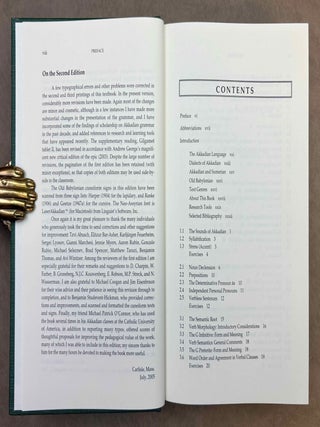A grammar of Akkadian, 2nd edition. [with:] Key to A Grammar of Akkadian. 2nd ed. 2 volumes.