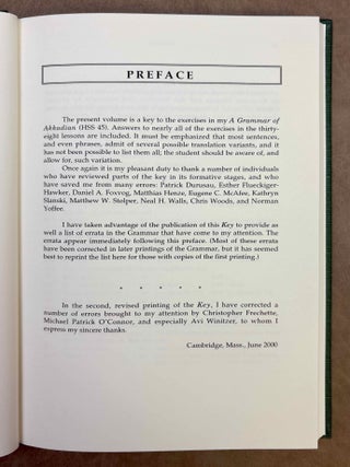 A grammar of Akkadian, 2nd edition. [with:] Key to A Grammar of Akkadian. 2nd ed. 2 volumes.