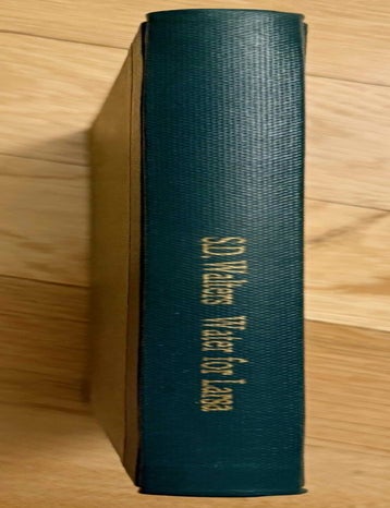 Item #M13659 Water for Larsa. An Old Babylonian archive dealing with irrigation. WALTERS Stanley D.