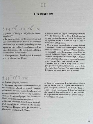 Le d&eacute;cret de Sa&iuml;s. Les st&egrave;les de Th&ocirc;nis-H&eacute;racl&eacute;ion et de Naucratis. Pal&eacute;ographie.[newline]M14030-09.jpeg