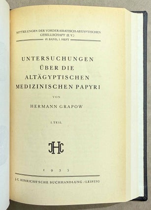 Set of 14 issues of the Mitteilungen der Vorderasiatischen Gesellschaft, two of which in XEROX. 1) Studien zur vorderasiatischen Geschichte, by W.M. Müller. 2) Studien zur vorderasiatischen Geschichte II. Die Urheimat der Philister. Der Papyrus Golenischeff. Die Chronologie der Philistereinwanderung, by W.M. Müller. 3) Neue Darstellungen „mykenischer" Gesandter und phönizischer Schiffe in altägyptischen Wandgemälden, by W.M. Müller. 4) Die Palästinaliste Thutmosis III., by W.M. Müller. 5) Einflüsse der ägäischen Kultur auf Ägypten und Palästina, by R. Lichtenberg. 6) Die Spuren der babylonischen Weltschrift in Ägypten, by W.M. Müller. 7) Drei Geister als Boten des Zauberers, by A. Erman. 8) Der Name der Phönizier bei Griechen und Ägyptern, by K. Sethe. 9) Königs Athothis asiatischer Feldzug, by L. Borchardt. 10) Die Entwicklung der Himmelgöttin Nut zu einer Totengottheit, by A. Rusch. 11) Die grosse Inschrift des Königs Neferhotep in Abydos. Ein Beitrag zur ägyptischen Religions- und Literaturgeschichte, by M. Pieper (in XEROX). 12) Statuen ägyptischer Königinnen im Anschluss an den Torso Amon-Erdas II, in Sydney untersucht, by G. Roeder (in XEROX). 13) Untersuchungen über die altägyptischen medizinischen Papyri. Teil I, by H. Grapow. 14) Untersuchungen über die altägyptischen medizinischen Papyri. Teil II, by H. Grapow.