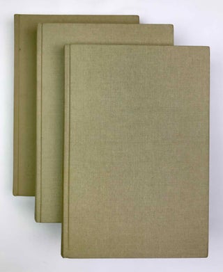 Die altägyptischen Pyramidentexte. Nach den Papierabdrücken und Photographien des Berliner Museums. Neu herausgegeben und erläutert. Band I (Spruch 1-468). Band II (Spruch 469-714). Band III: Kritischer Apparat. Beschreibung der Inschriften. Konkordanz der Texte. Band IV: Epigraphic (Spruch 213-229) (complete set)