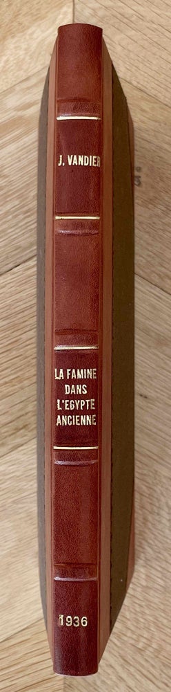 Item #M1661a La famine dans l'Egypte ancienne. VANDIER Jacques.[newline]M1661a-00.jpeg