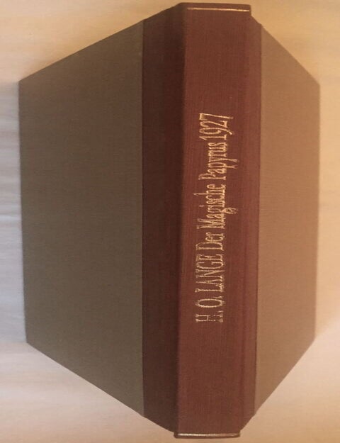 Item #M2144b Der magische Papyrus Harris. LANGE Hans Ostenfeld.