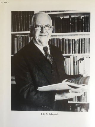 Festschrift Edwards. Pyramid Studies and Other Essays Presented to I. E. S. Edwards.[newline]M3033a-02.jpg