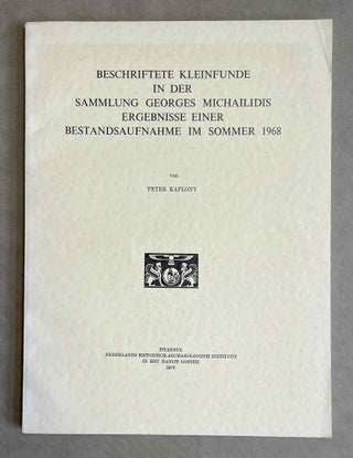 Item #M3224a Beschriftete Kleinfunde in der Sammlung Georges Michailidis. Ergebnisse einer...[newline]M3224a-00.jpeg