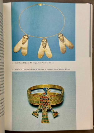 Jewels of the pharaohs. Egyptian Jewelry of the Dynastic Period.