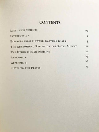 Tutankhamen's tomb series, 9 volumes. 1-A handlist to Howard Carter's catalogue of objects in Tutankhamun's tomb. 2-Hieratic inscriptions from the tomb of Tutankhamen. 3-Composite Bows from the Tomb of Tutankhamun. 4-Self bows and other archery tackle from the tomb of Tutankhamun. 5-The human remains from the tomb of Tutankhamun. 6-Musical instruments from the tomb of Tut'ankhamun. 7-Game-boxes and accessories from the tomb of Tutankhamun. 8-Chariots and Related Equipment from the Tomb of Tutankhamun. 9-Model boats from the tomb of Tut'ankhamûn.
