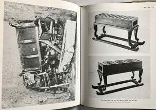 Tutankhamen's tomb series, 9 volumes. 1-A handlist to Howard Carter's catalogue of objects in Tutankhamun's tomb. 2-Hieratic inscriptions from the tomb of Tutankhamen. 3-Composite Bows from the Tomb of Tutankhamun. 4-Self bows and other archery tackle from the tomb of Tutankhamun. 5-The human remains from the tomb of Tutankhamun. 6-Musical instruments from the tomb of Tut'ankhamun. 7-Game-boxes and accessories from the tomb of Tutankhamun. 8-Chariots and Related Equipment from the Tomb of Tutankhamun. 9-Model boats from the tomb of Tut'ankhamûn.