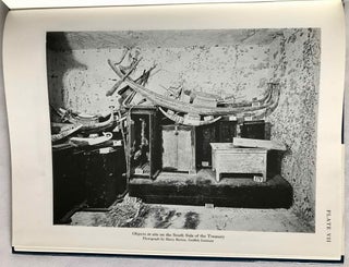 Tutankhamen's tomb series, 9 volumes. 1-A handlist to Howard Carter's catalogue of objects in Tutankhamun's tomb. 2-Hieratic inscriptions from the tomb of Tutankhamen. 3-Composite Bows from the Tomb of Tutankhamun. 4-Self bows and other archery tackle from the tomb of Tutankhamun. 5-The human remains from the tomb of Tutankhamun. 6-Musical instruments from the tomb of Tut'ankhamun. 7-Game-boxes and accessories from the tomb of Tutankhamun. 8-Chariots and Related Equipment from the Tomb of Tutankhamun. 9-Model boats from the tomb of Tut'ankhamûn.