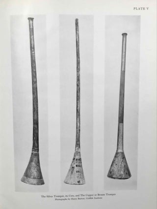 Tutankhamen's tomb series, 9 volumes (complete set) + 2 additional volumes, as follows: 1-A handlist to Howard Carter's catalogue of objects in Tutankhamun's tomb.