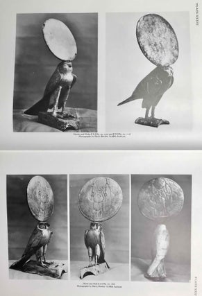 Tutankhamen's tomb series, 9 volumes (complete set) + 2 additional volumes, as follows: 1-A handlist to Howard Carter's catalogue of objects in Tutankhamun's tomb.
