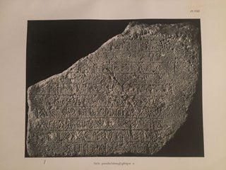 Byblia grammata: documents et recherches sur le développement de l'écriture en Phénicie[newline]M4380-09.jpg