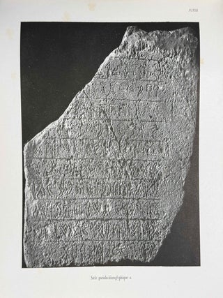 Byblia grammata. Documents et recherches sur le d&eacute;veloppement de l'&eacute;criture en Ph&eacute;nicie.[newline]M4380e-10.jpeg
