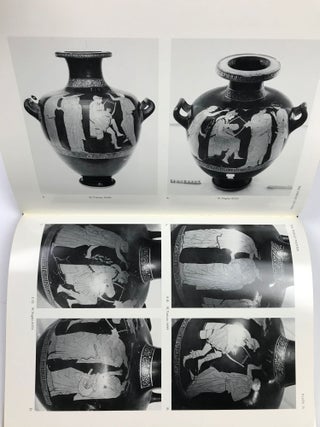 Kerameus: Vol. VIII. The Phiale Painter[newline]M4406-11.jpeg